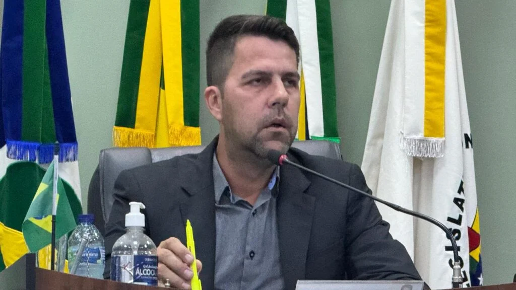 Com voto de minerva, presidente da Câmara de Vera- MT aumenta em mais de 100% na verba indenizatória