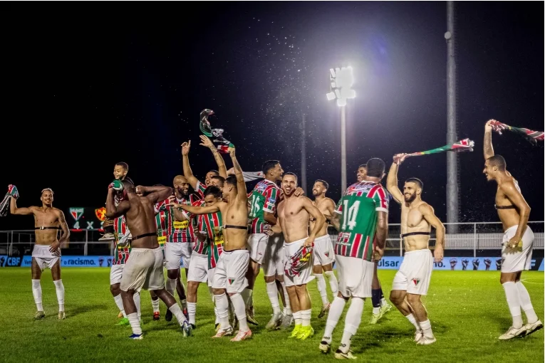 Chicote neles! Operário bate o Sport Recife nos pênaltis e avança na Copa do Brasil