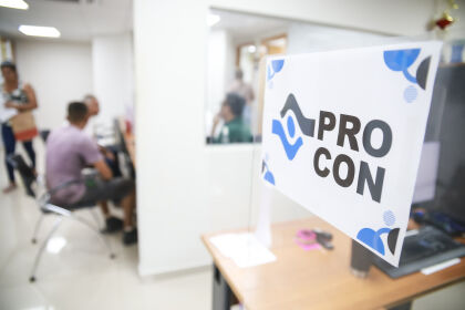 ALMT e Procon comemoram Dia do Consumidor com mutirão no Pedra 90