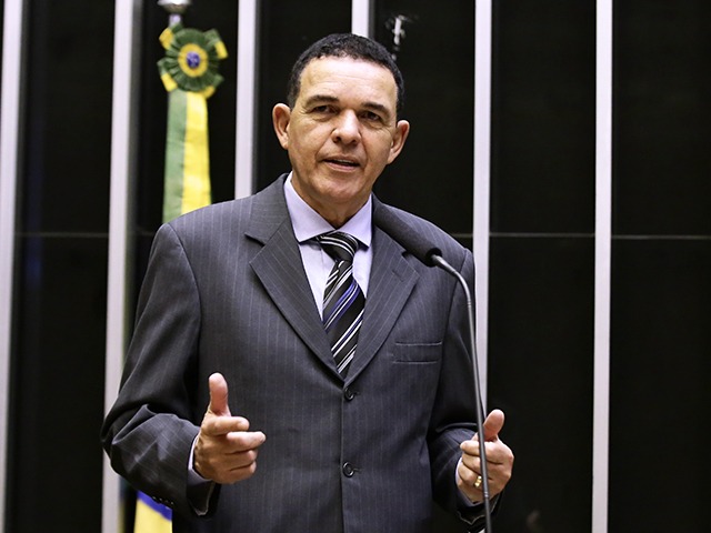 Juarez e Geller negociam ida ao Republicanos para 2026