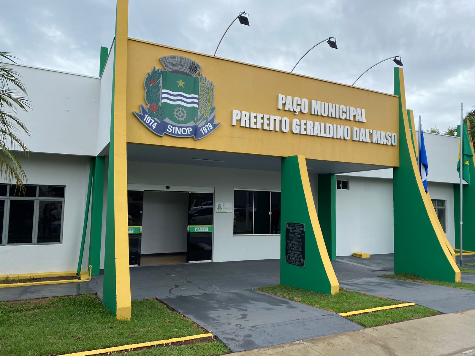 Prefeitura de Sinop lança pregão de R$ 2,6 milhões para confeccionar folders, cartilhas e  blocos de papel