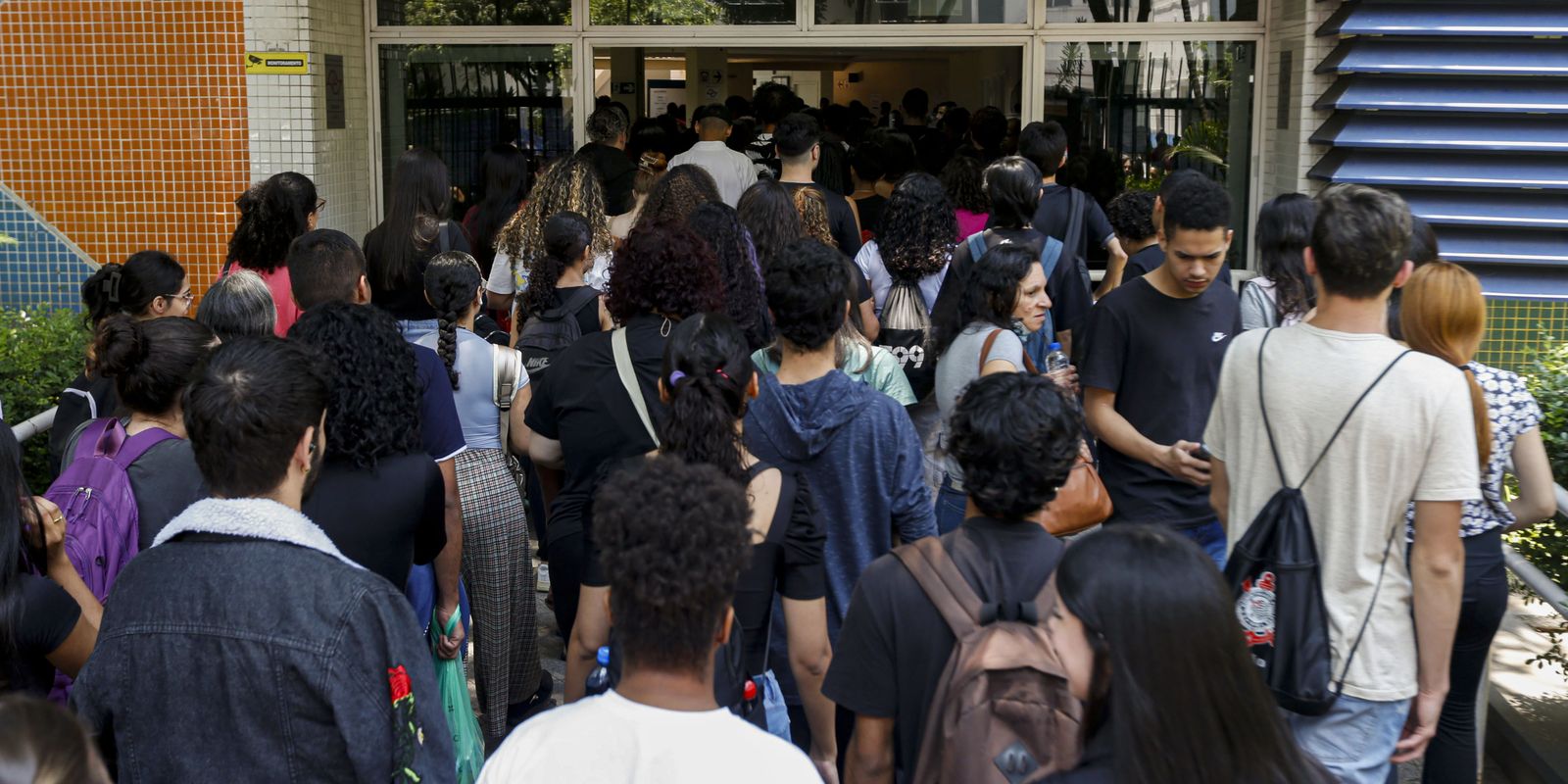 Aprovada cota de 30% em concursos para negros, indígenas e quilombolas