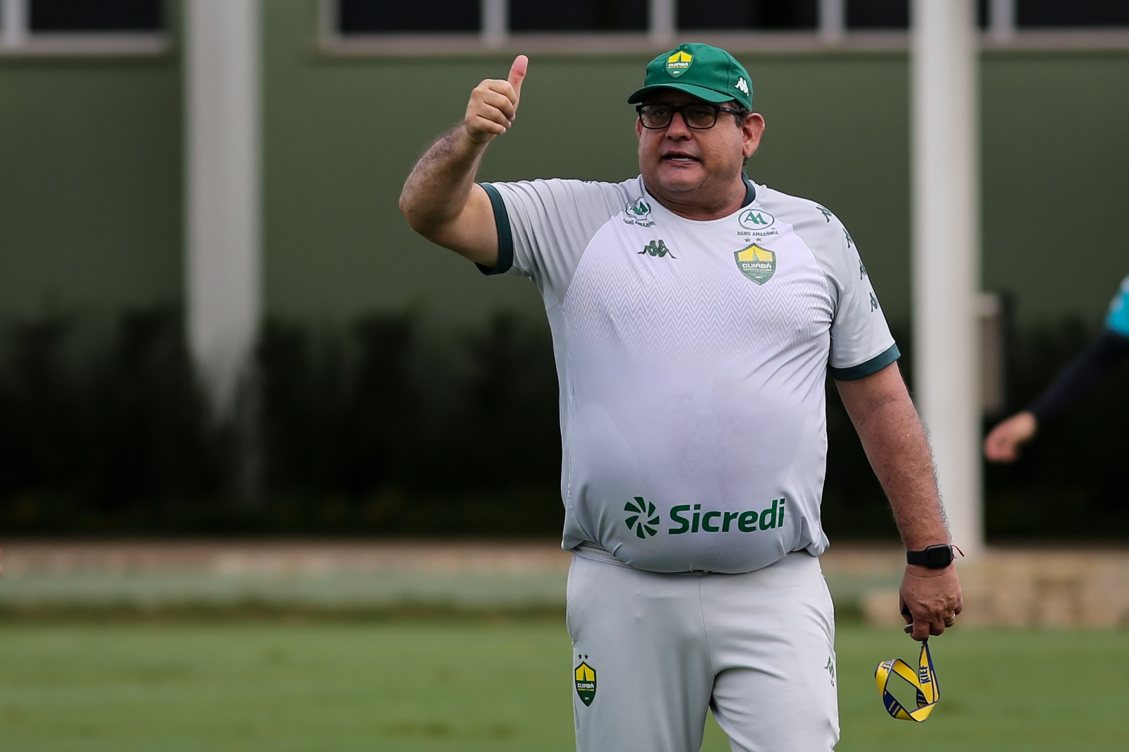 Cuiabá visita o CRB e pode assumir liderança da Série B