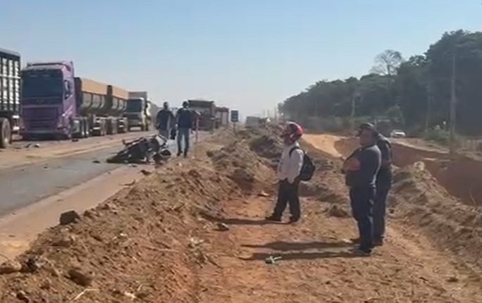 Duas pessoas morrem em grave acidente na BR-163 em Sinop
