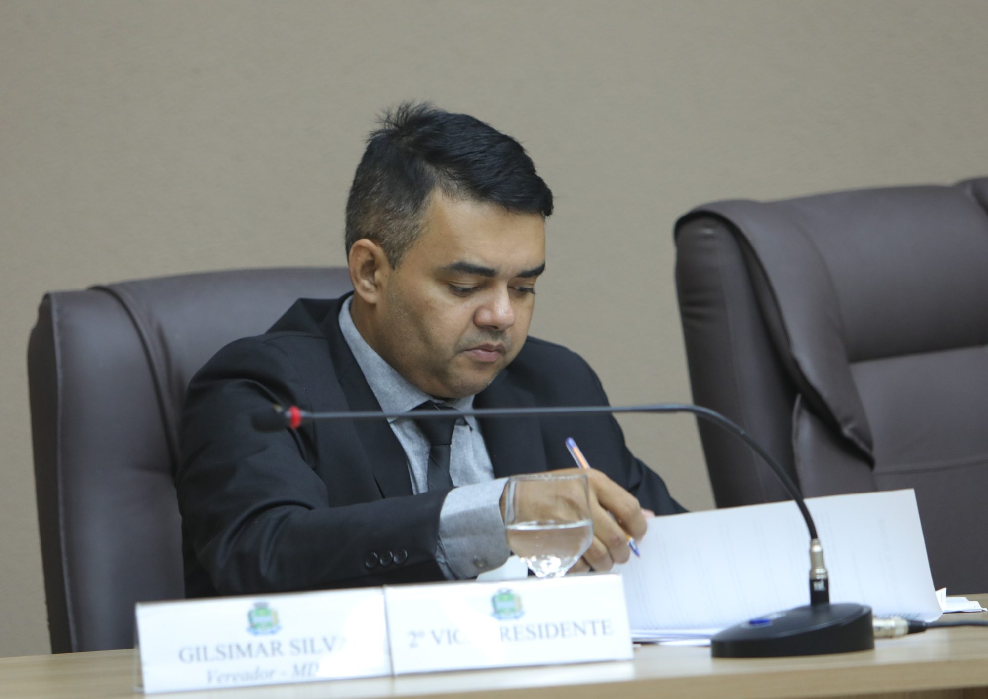 Vereador propõe melhorias no trânsito e atendimento de saúde nas escolas de Sinop