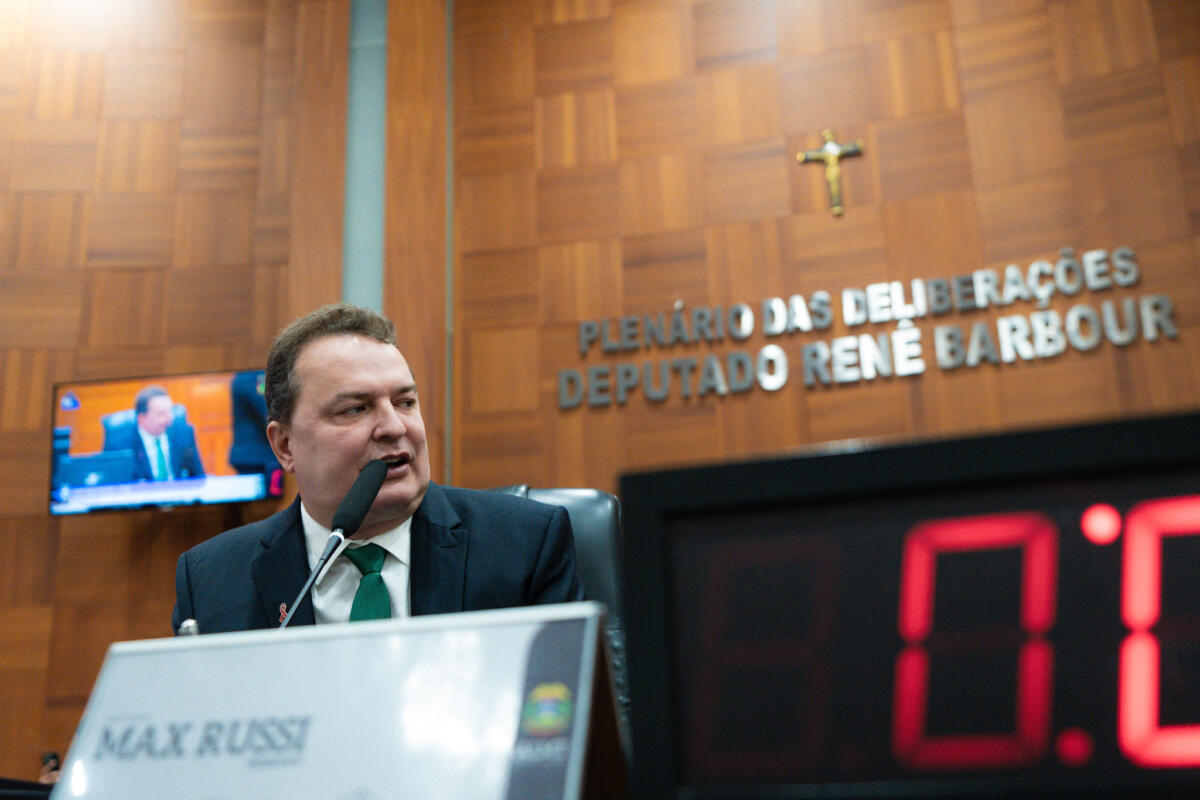 Max Russi finaliza primeiro ano à frente da ALMT com avanços em governança, transparência e modernização