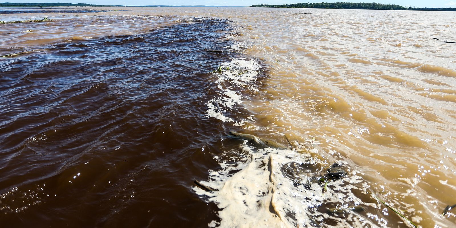 Naufrágio no Amazonas deixa dois mortos e sete pessoas desaparecidas