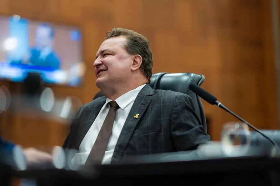 ALMT aprova projeto de Max Russi para inclusão na educação