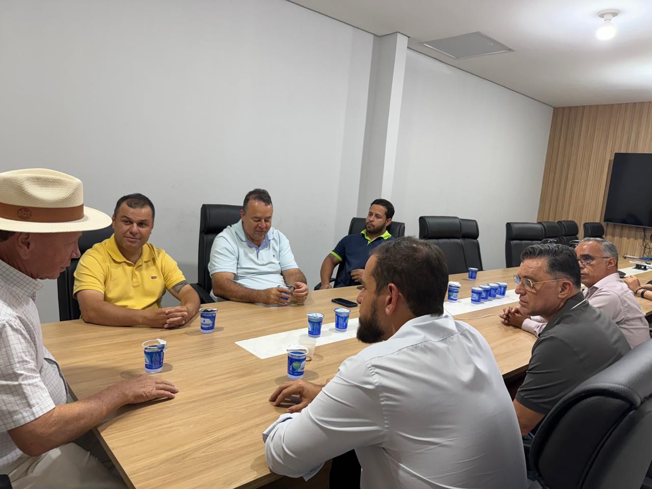 Prefeitura de Sinop recebe vereadores de Rondonópolis e reforça protagonismo do município como referência em desenvolvimento