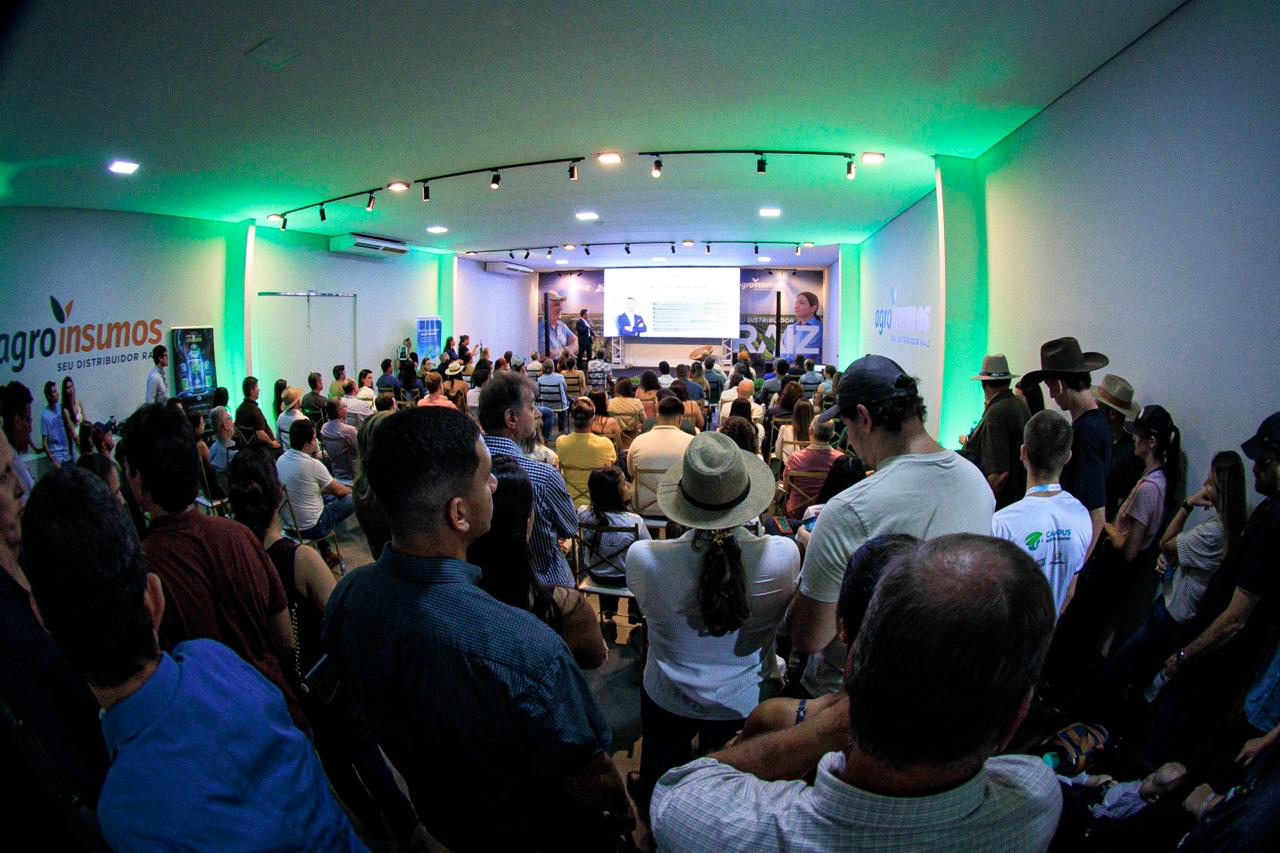 Norte Show 2026 começa com público recorde de 30 mil pessoas em um único dia em Sinop