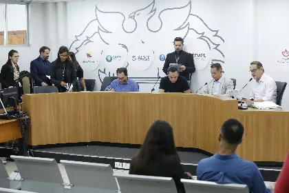 CCJR aprova 30 propostas em reunião ordinária nesta terça (26)