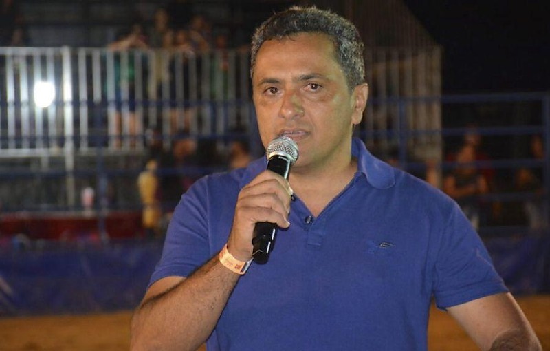 Justiça afasta prefeito de Peixoto de contrato da Saúde e vê indícios de irregularidades em gestão de R$ 15,7 milhões
