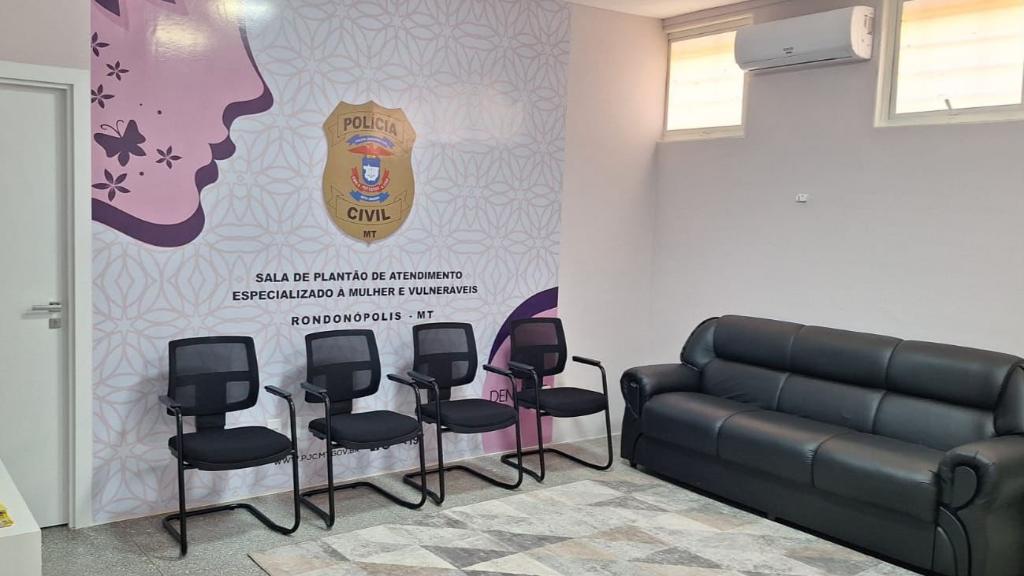 Polícia Civil prende jovem por ameaçar e agredir companheira de 17 anos