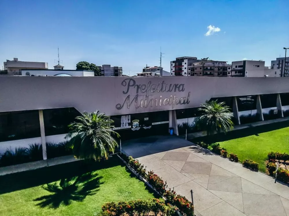 Prefeitura de Primavera do Leste abre concurso com salários de até R$ 16,3 mil